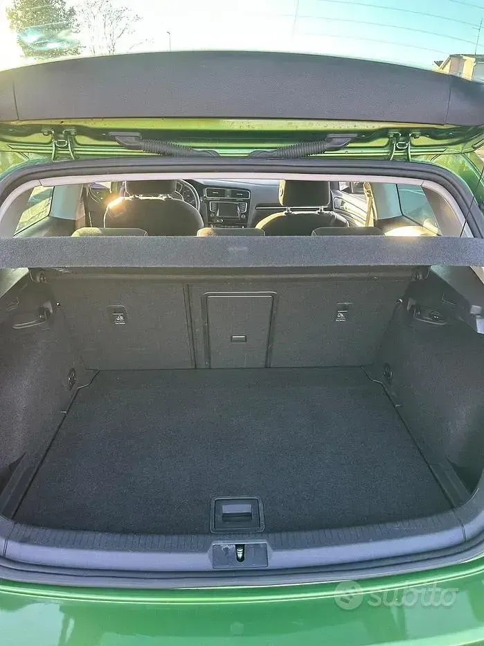 Usata VW Golf VII 122 CV (89 kW) 2013 Verde Berlina