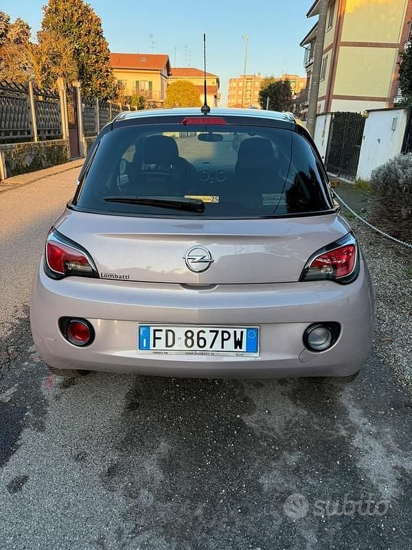 Usata Opel Adam 2016 Marrone Utilitaria
