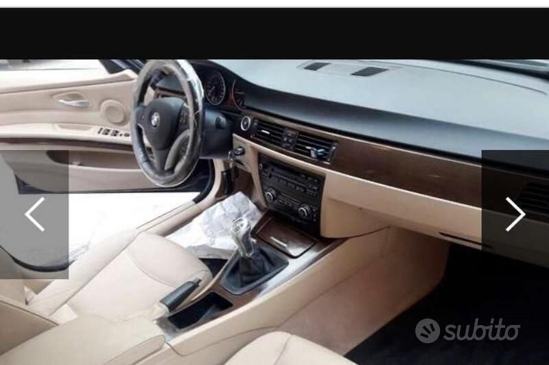 Usata BMW 320 177 CV (130 kW) 2009 Blu Station wagon