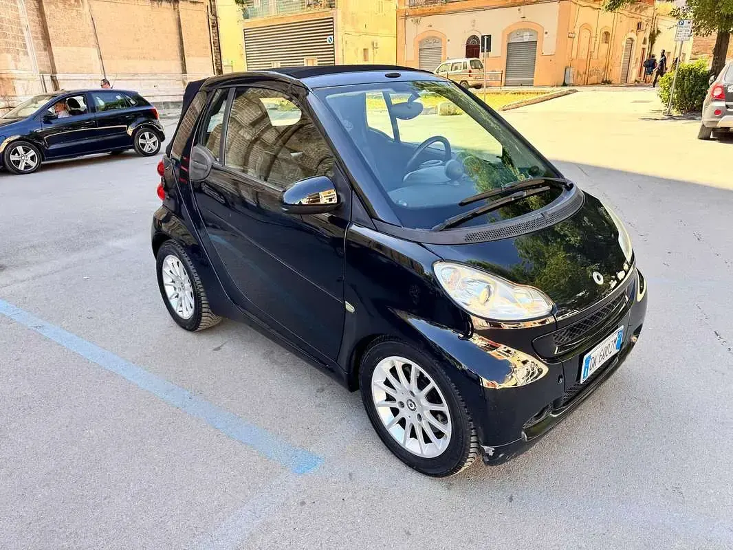 Usata Smart ForTwo Cabrio Passion 84 CV (61 kW) 2007 Nero Cabrio