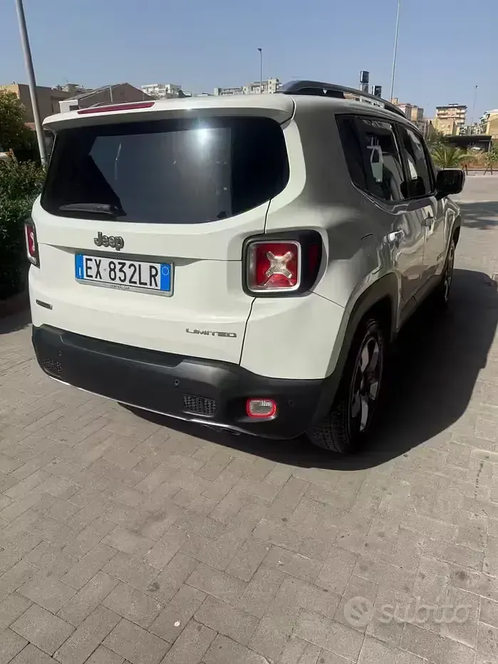 Usata Jeep Renegade Limited 120 CV (88 kW) 2015 Bianco SUV
