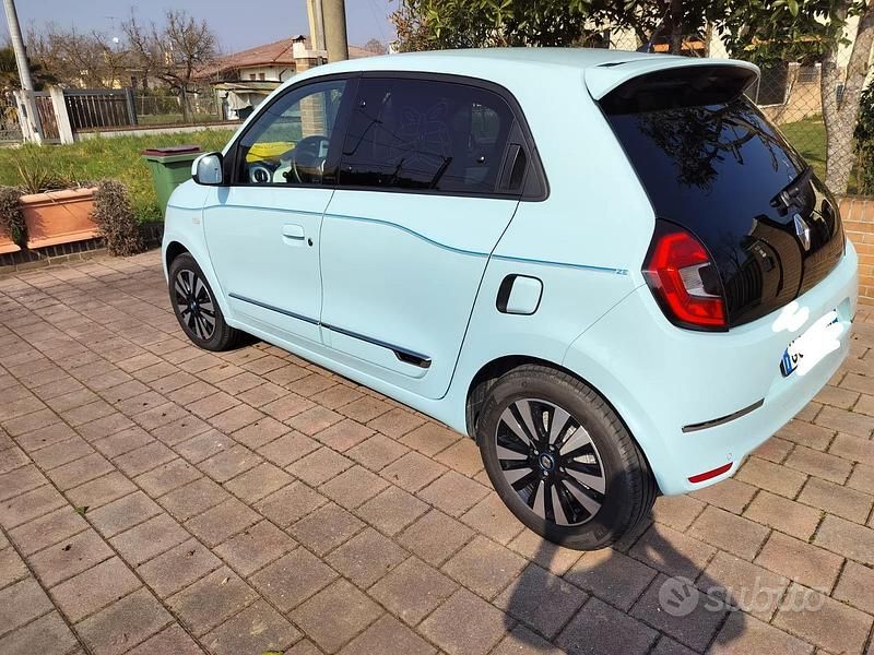 Usata Renault Twingo Techno 60 kW (82 CV) 2022 Utilitaria