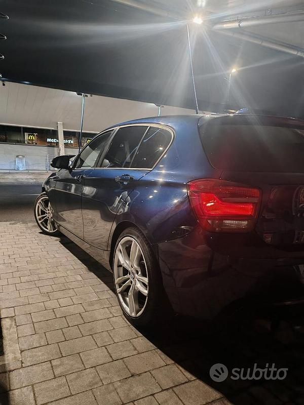 Usata BMW 118 M Sport 143 CV (105 kW) 2011 Blu Utilitaria