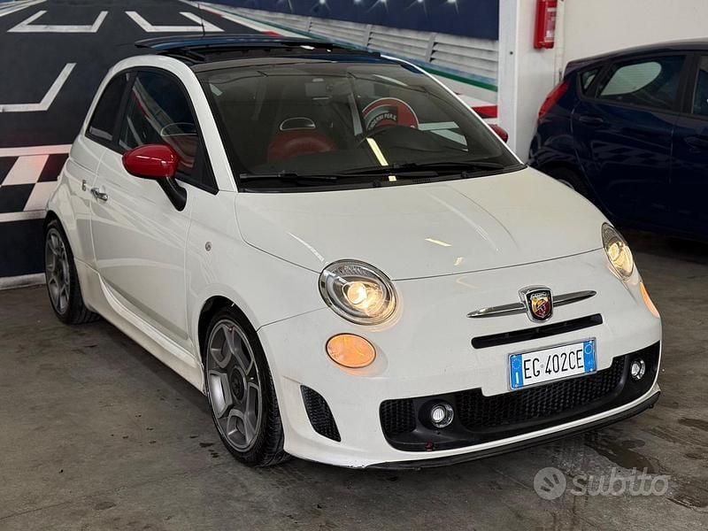 Usata Abarth 500 135 CV (99 kW) 2010 Bianco Berlina