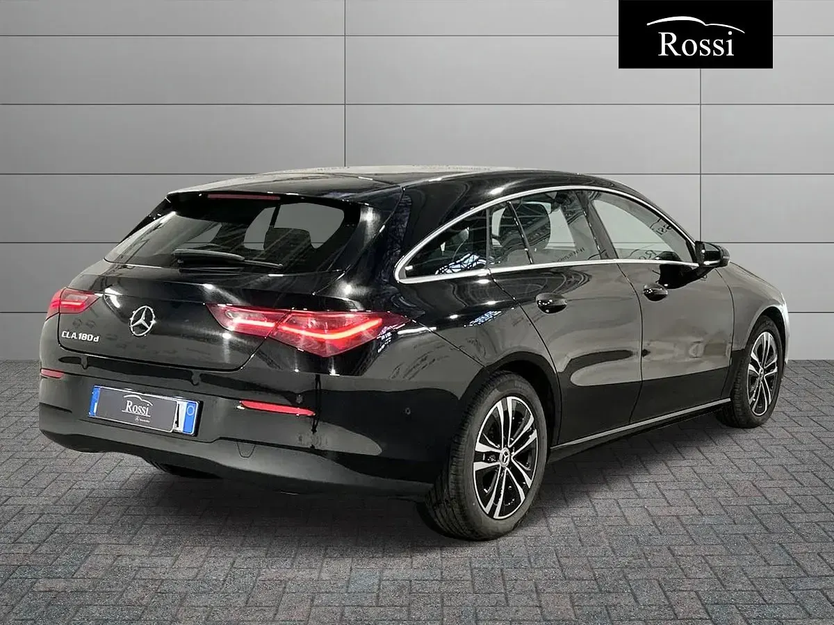 Usata Mercedes CLA180 Shooting Brake Advanced 116 CV (85 kW) 2025 Nero notte Station wagon