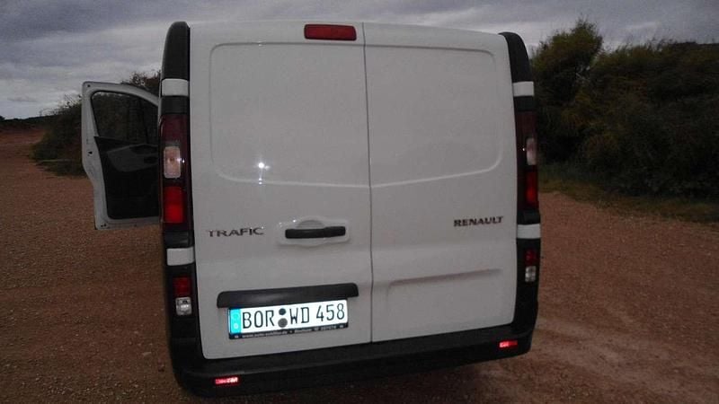 Usata Renault Trafic 125 CV (91 kW) 2018 Bianco Monovolume