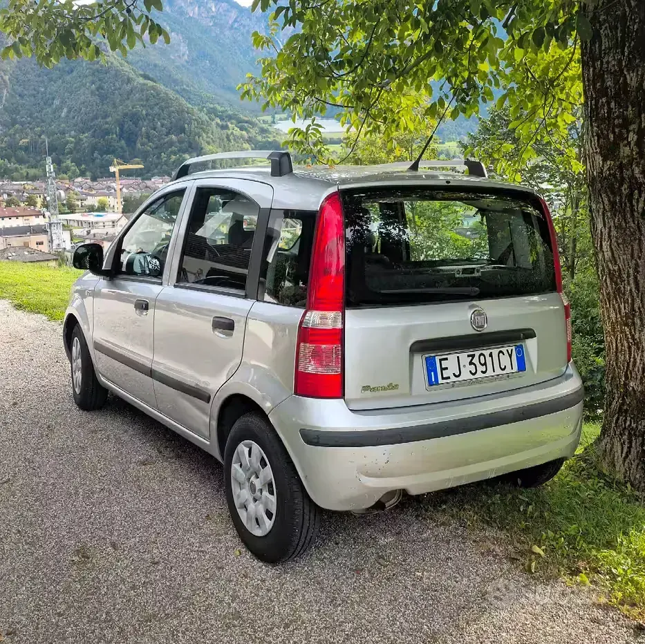 Usata Fiat Panda 69 CV (50 kW) 2011 Utilitaria