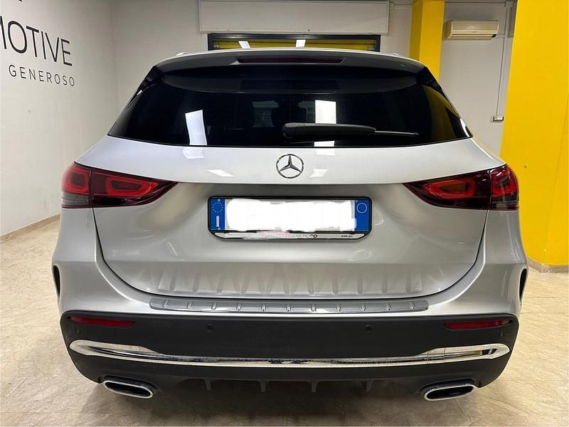 Usata Mercedes GLA200 Advanced Plus 149 CV (109 kW) 2023 Argento SUV
