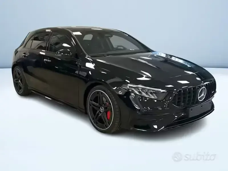 Nouvelle Mercedes A35 AMG AMG line 2026 Noir Berline
