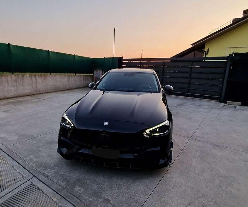 Usata Mercedes C200 AMG line 204 CV (150 kW) 2022 Berlina