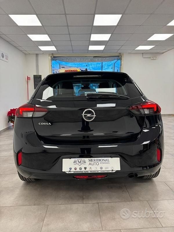 Usata Opel Corsa Elegance 101 CV (74 kW) 2023 Nero Berlina