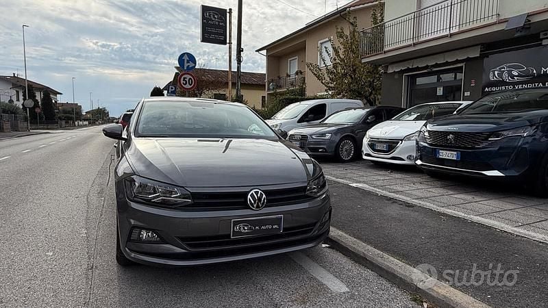 Usata VW Polo Highline 90 CV (66 kW) 2021 Grigio Berlina