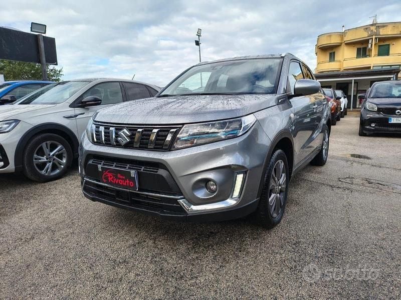 Usata Suzuki Vitara 129 CV (94 kW) 2021 Grigio SUV
