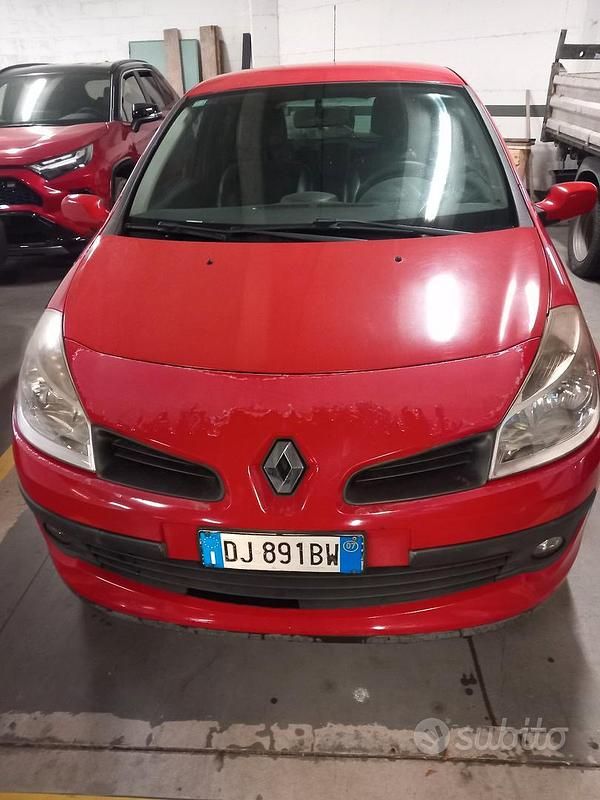 Usata Renault Clio II 58 CV (42 kW) 2006
