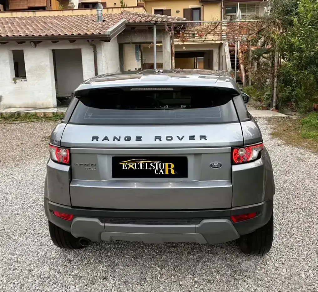 Usata Land Rover Range Rover evoque 190 CV (139 kW) 2014 Grigio SUV