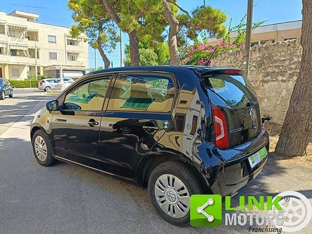 Usata VW up! Move 68 CV (50 kW) 2015 Nero Utilitaria