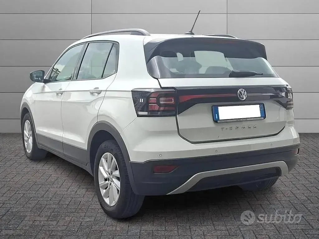 Usata VW T-Cross Style 95 CV (69 kW) 2019 Argento SUV