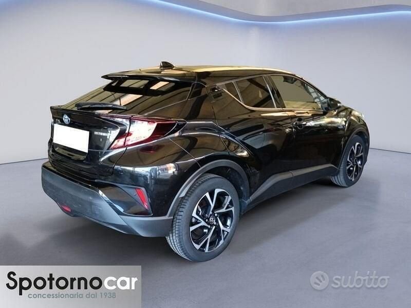 Usata Toyota C-HR Trend 122 CV (89 kW) 2020 Nero SUV