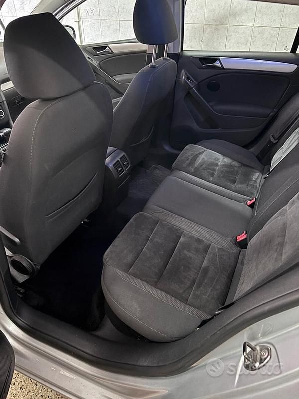 Usata VW Golf VI 122 CV (89 kW) 2010 Utilitaria