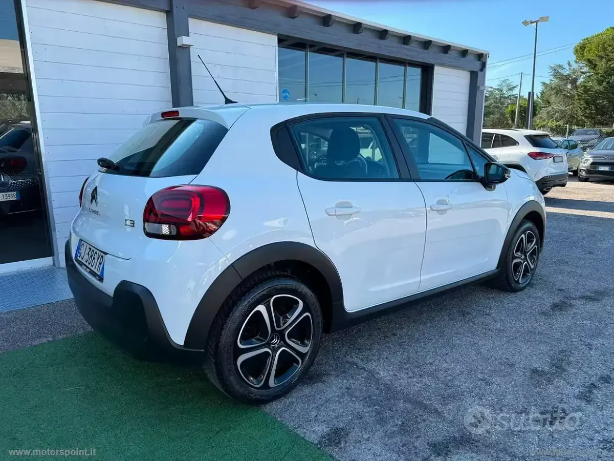 Usata Citroën C3 Feel 102 CV (75 kW) 2022 Bianco Utilitaria