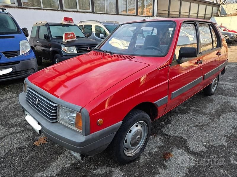Occasion Citroën Visa 34 ch (25 kW) 1985 Rouge Berline