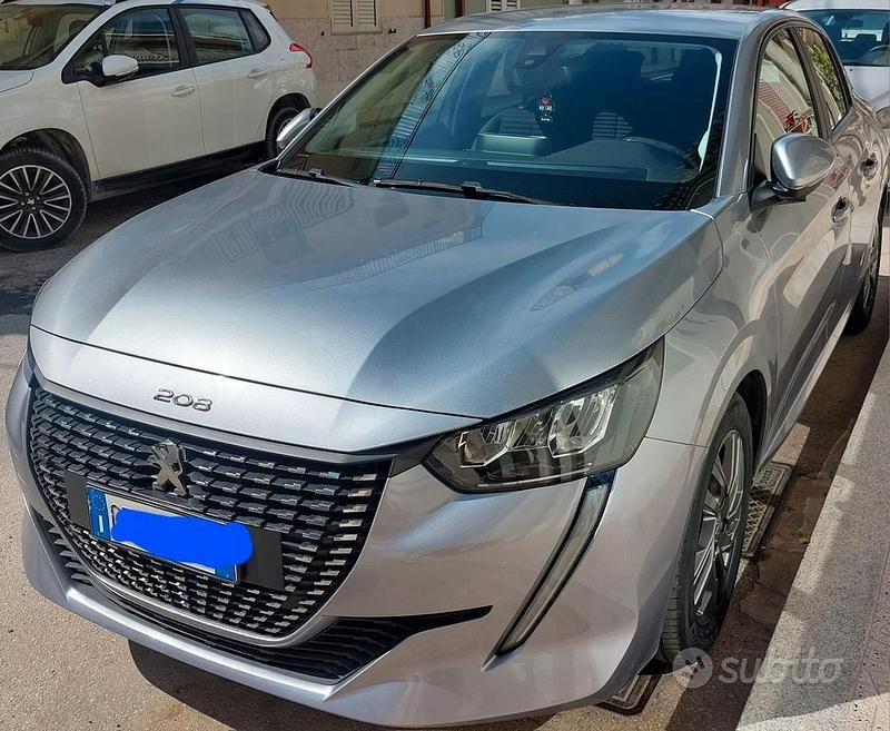 Usata Peugeot 208 Active 75 CV (55 kW) 2021 Grigio Utilitaria