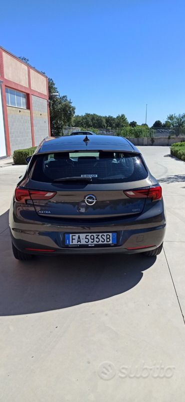 Occasion Opel Astra Innovation 136 ch (100 kW) 2015 Gris Berline