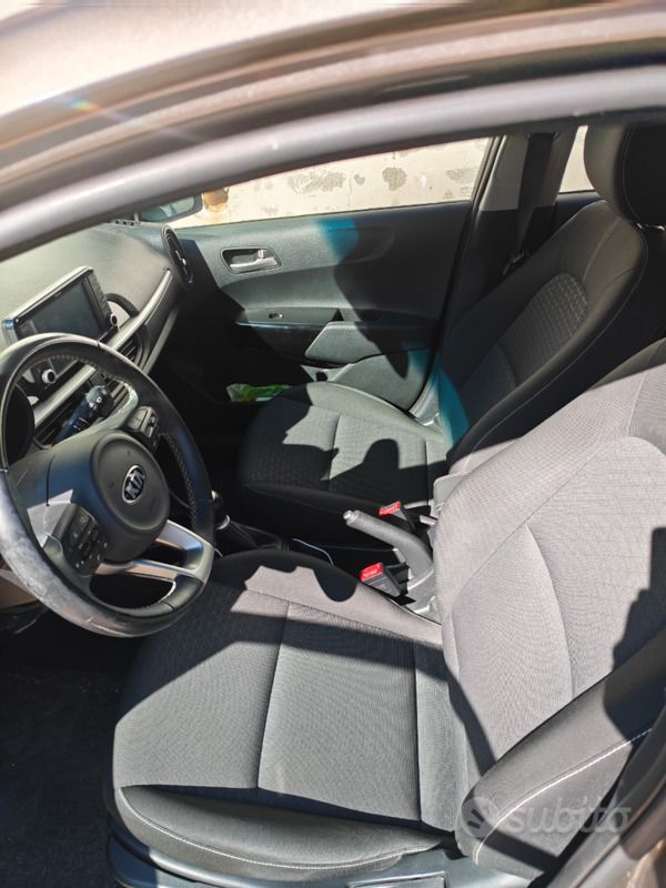 Usata Kia Picanto 67 CV (49 kW) 2019 Grigio Utilitaria