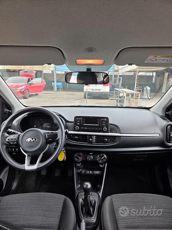 Usata Kia Picanto 67 CV (49 kW) 2019 Grigio Utilitaria
