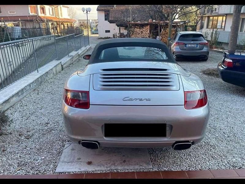 Usata Porsche 911 Carrera 325 CV (239 kW) 2005 Coupé