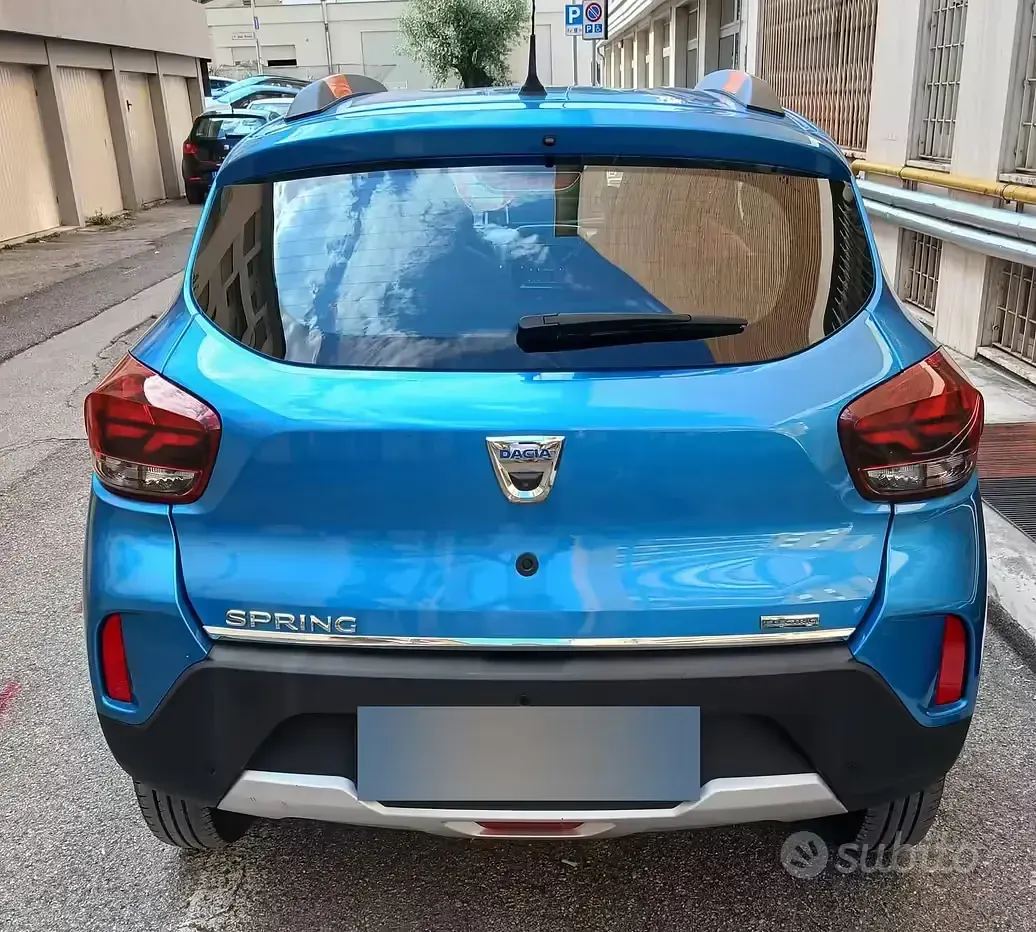 Usata Dacia Spring Comfort Plus 18 kW (25 CV) 2021 Utilitaria