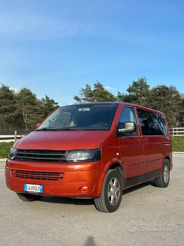 Usata VW T5 174 CV (127 kW) 2003 Arancione Furgone
