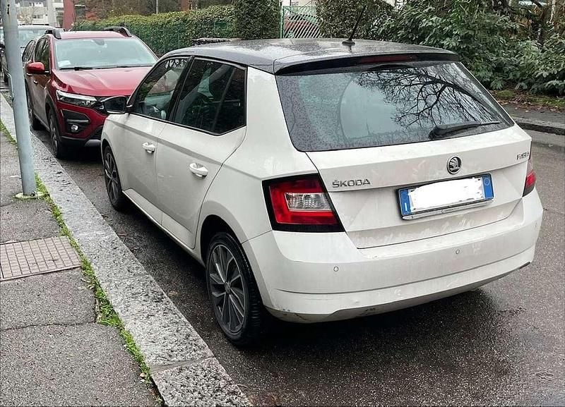Usata Skoda Fabia Design Edition 75 CV (55 kW) 2017 Berlina