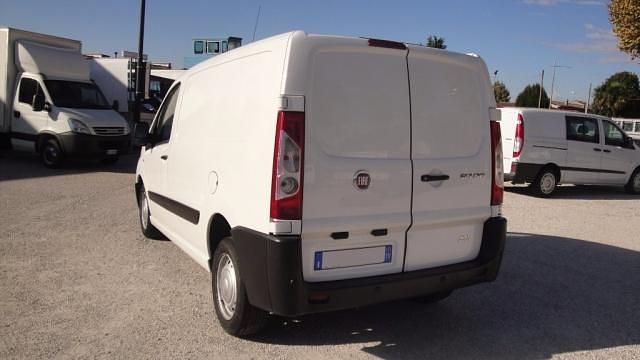 Usata Fiat Scudo Comfort 120 CV (88 kW) 2008 Bianco pastello Furgone