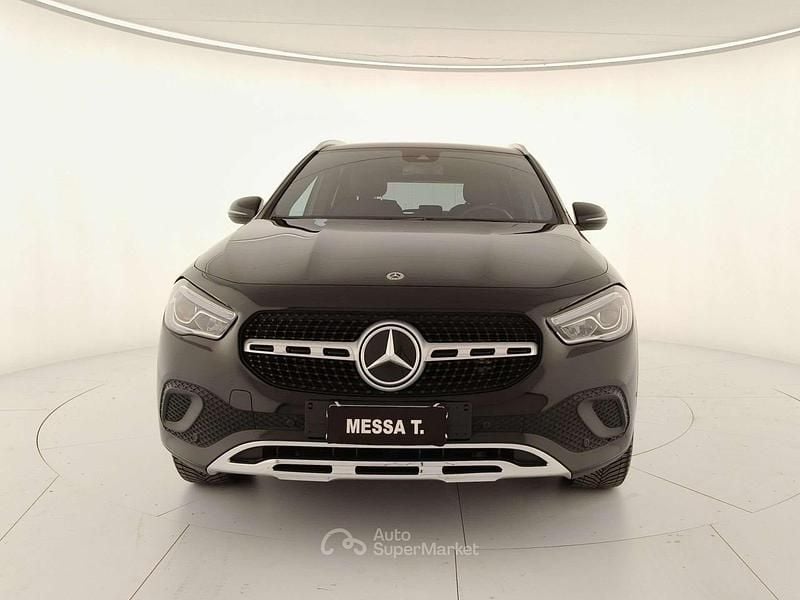 Usata Mercedes GLA180 Premium 150 CV (110 kW) 2022 Nero SUV