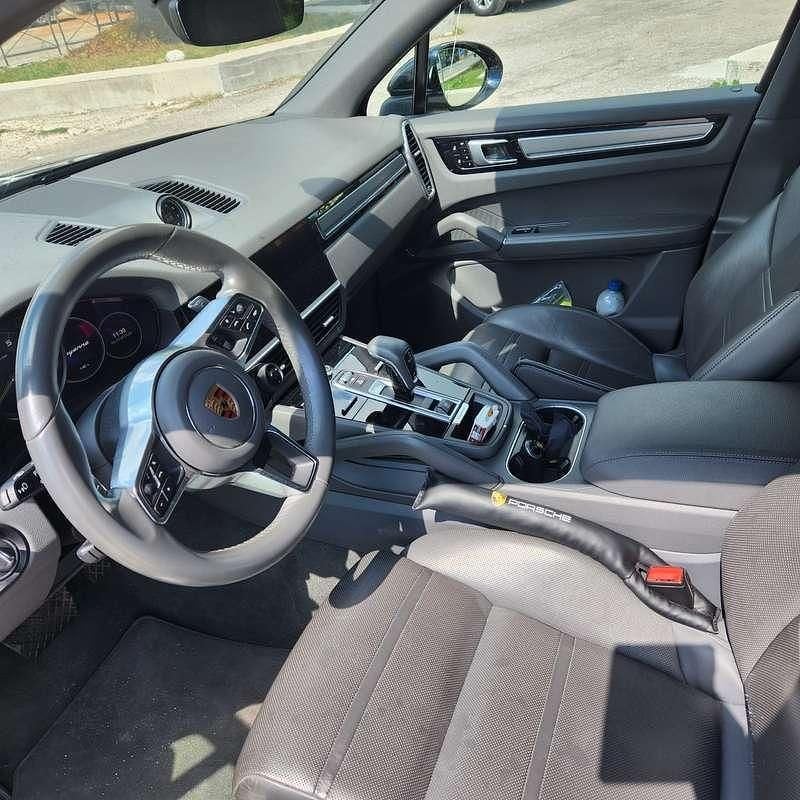 Usata Porsche Cayenne 340 CV (250 kW) 2020 Blu/azzurro SUV