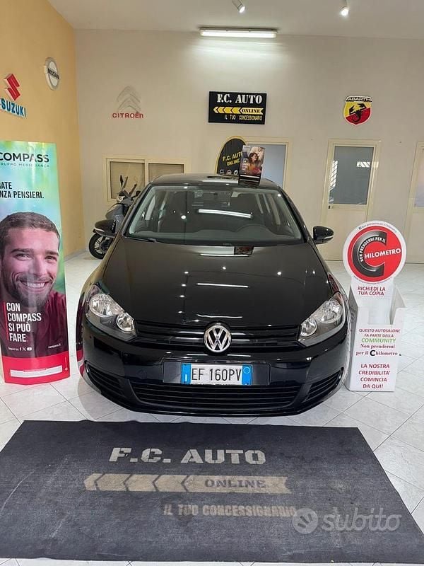 Begagnad VW Golf VI Comfortline 85 HK (62 kW) 2011 Svart Halvkombi