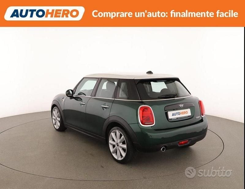 Occasion Mini Cooper D 116 ch (85 kW) 2019 Vert Citadine