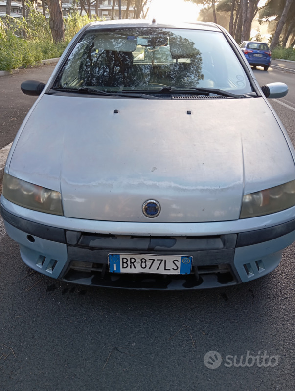 Usato 2002 Fiat Punto 1.2 Benzin 60 CV (1.300 €)