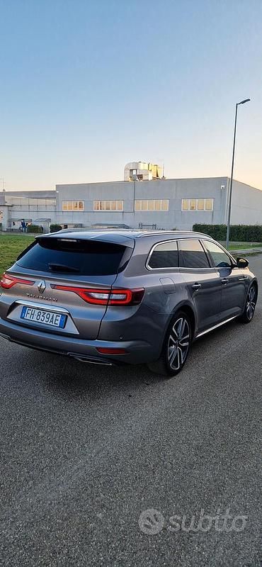 Usata Renault Talisman 130 CV (95 kW) 2017 Marrone Station wagon