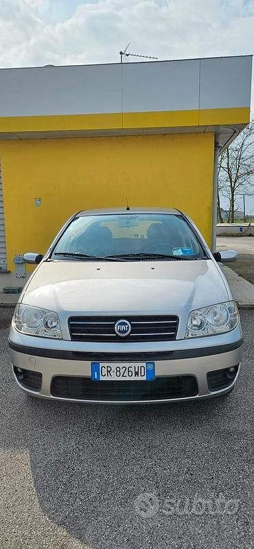 Usata Fiat Punto 59 CV (43 kW) 2005 Grigio Utilitaria