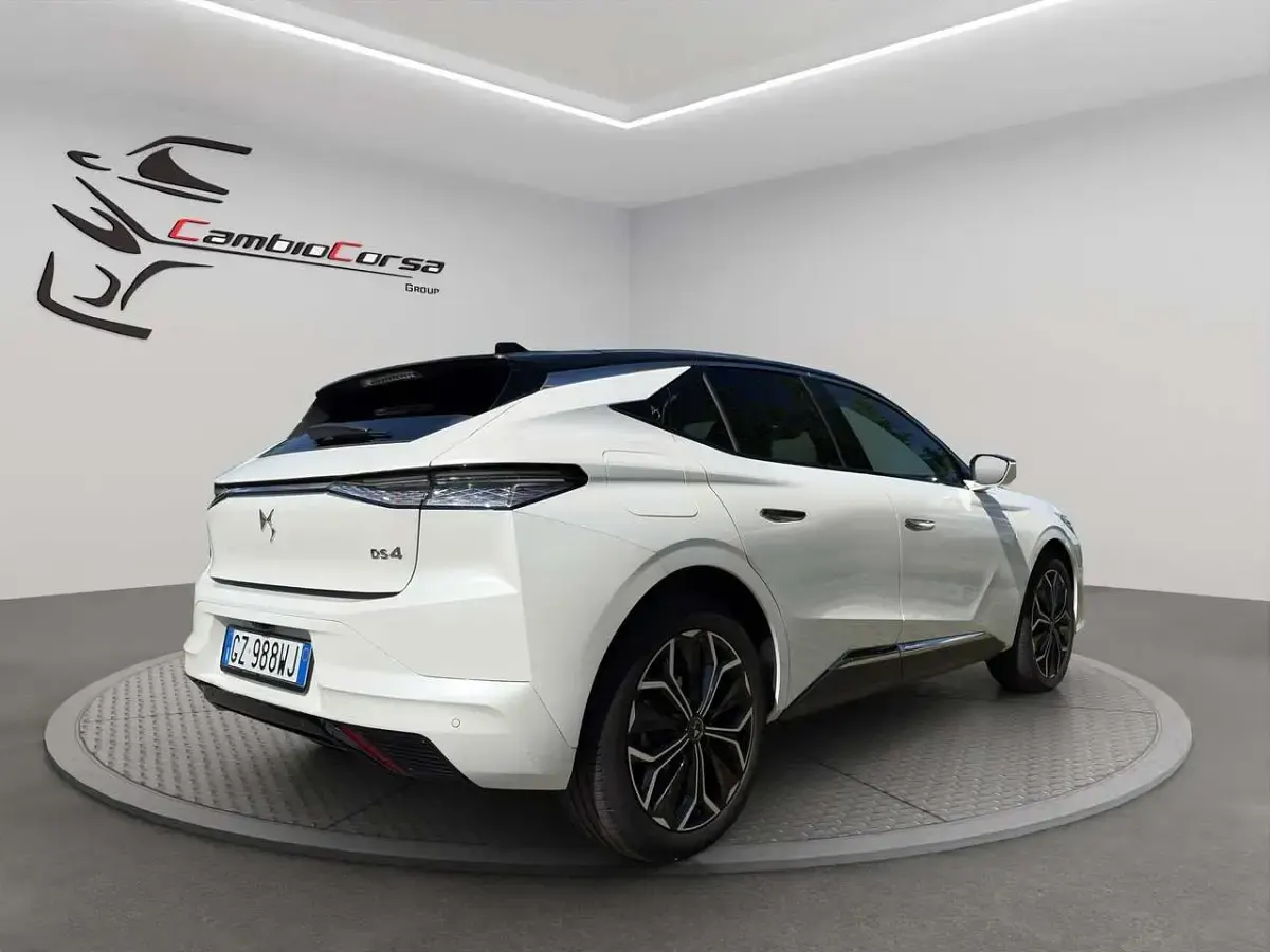 Occasion DS Automobiles DS4 131 ch (96 kW) 2025 Blanc SUV