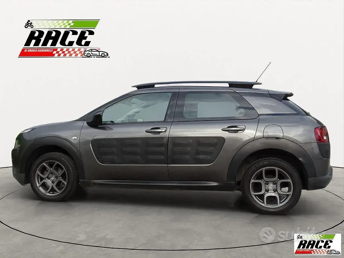 Usata Citroën C4 Cactus Shine 98 CV (72 kW) 2017 Grigio Utilitaria