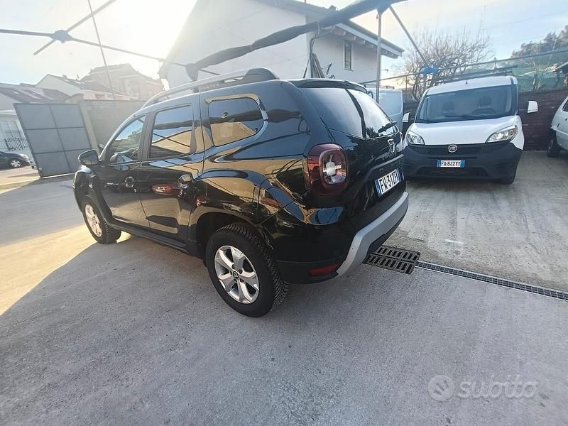 Usata Dacia Duster 114 CV (83 kW) 2019 Nero SUV