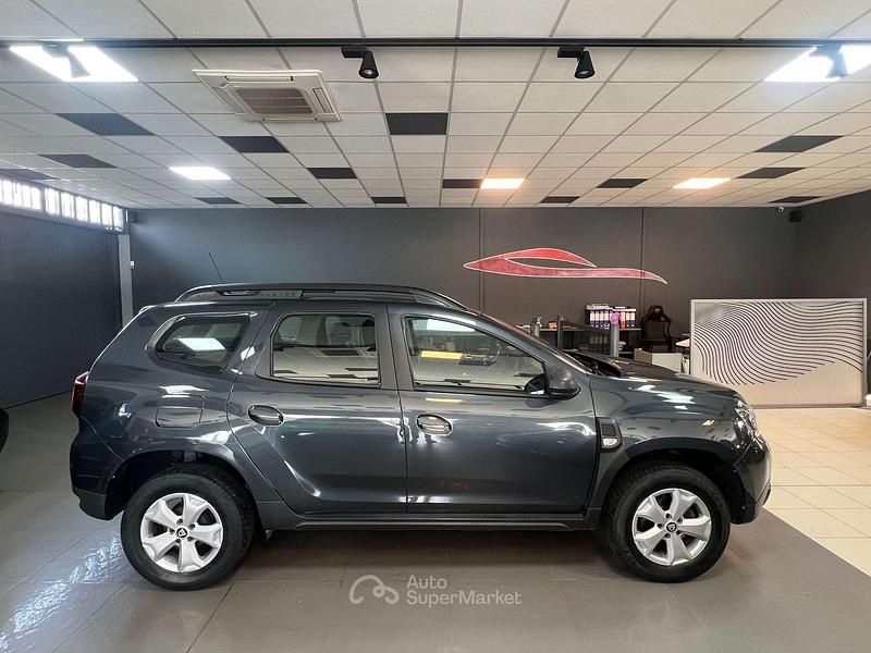 Usata Dacia Duster Comfort 109 CV (80 kW) 2018 Grigio SUV