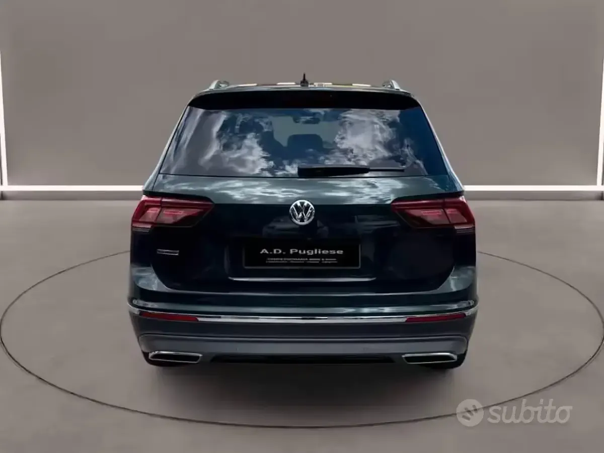 Usata VW Tiguan Allspace 150 CV (110 kW) 2018 Verde SUV