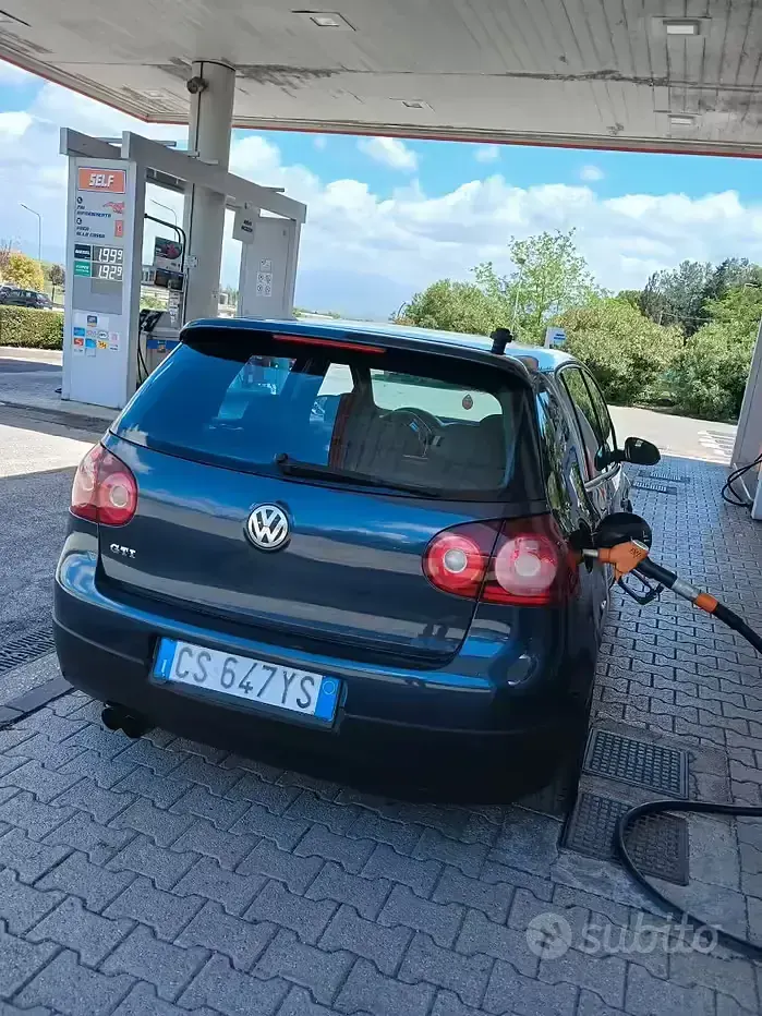 Usado VW Golf IV GTI 200 CV (147 kW) 2006 Azul Berlina
