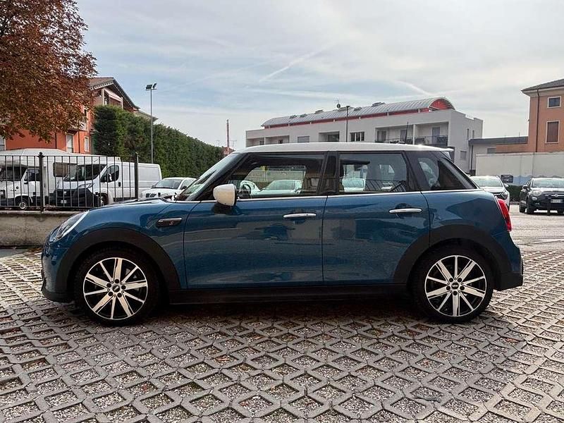Usata Mini Cooper S Classic 178 CV (130 kW) 2021 Blu/azzurro Utilitaria