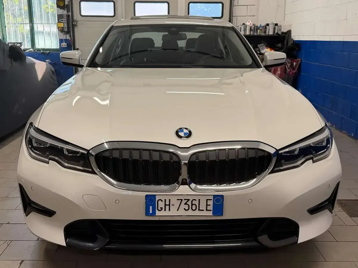 Usata BMW 330 Sport Line 184 CV (135 kW) 2021 Bianco Berlina