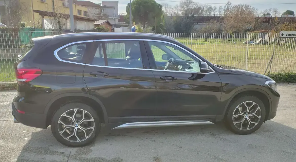 Usata BMW X1 xLine 150 CV (110 kW) 2021 Nero SUV